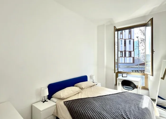 Certosa District Flat Apartment Milan
