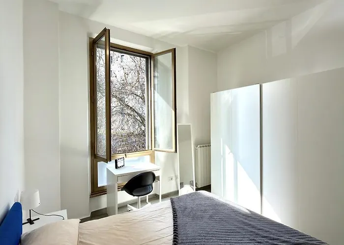 Certosa District Flat * ميلان